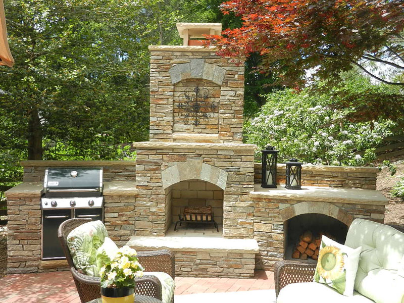 Outdoor Fireplaces and Fire Pits Are Great For Entertaining Outdoors. Design Inspiration Inside…