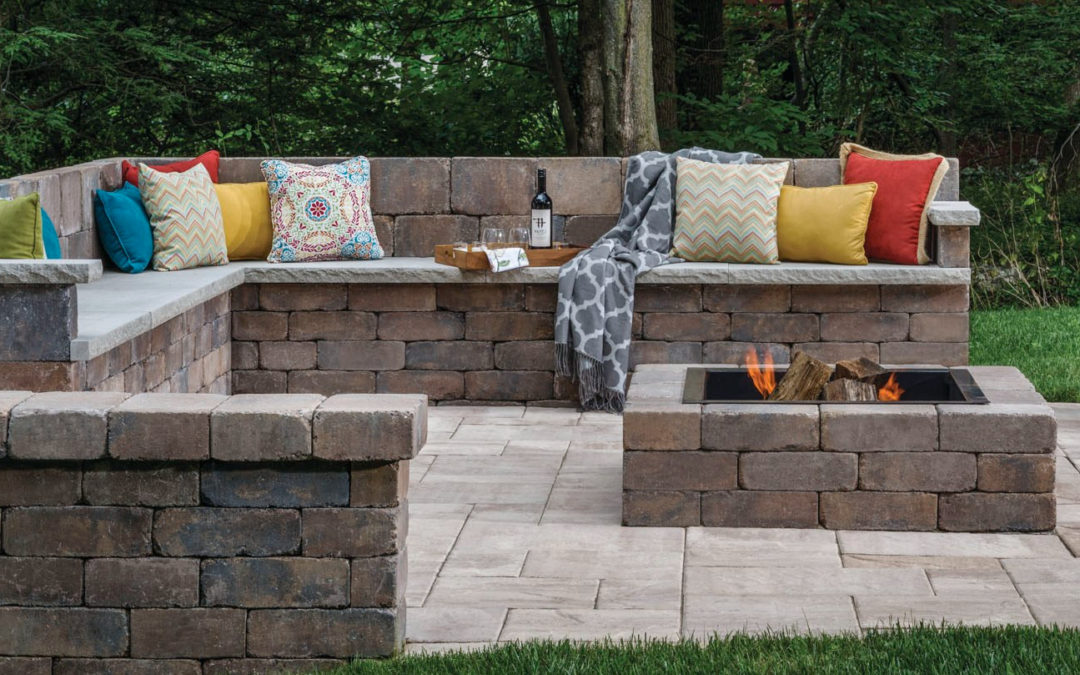 4 Reasons Why You Should Consider a Seating Wall In Your Yard…